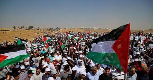 Ministère de la Santé : « L’armée israélienne blesse 1.143 Palestiniens, dont 83 par des tirs à balles réelles à Gaza »